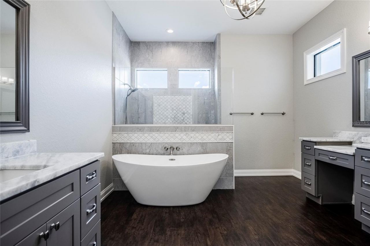 6545 Emerald Woods Lane, Lakeland, FL 33813 Photo