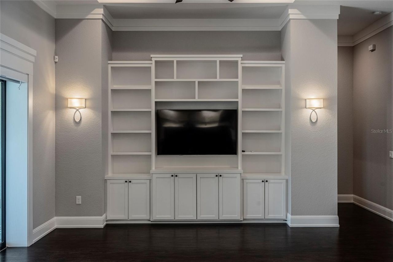 6545 Emerald Woods Lane, Lakeland, FL 33813 Photo