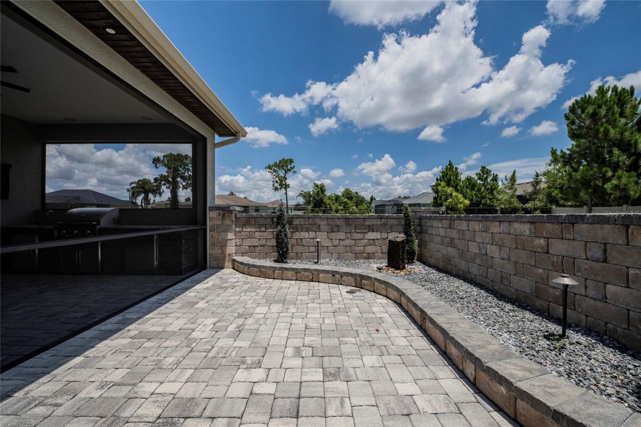 6545 Emerald Woods Lane, Lakeland, FL 33813 Photo