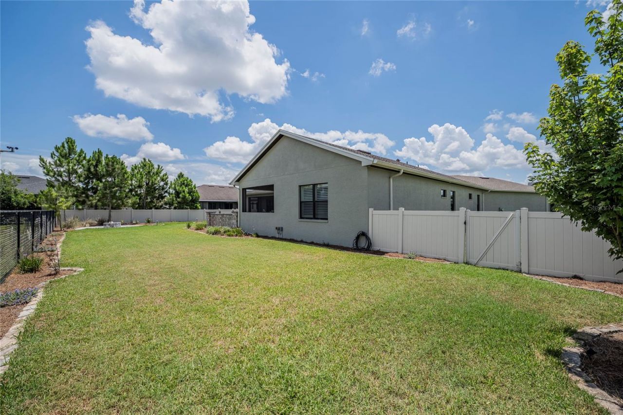 6545 Emerald Woods Lane, Lakeland, FL 33813 Photo
