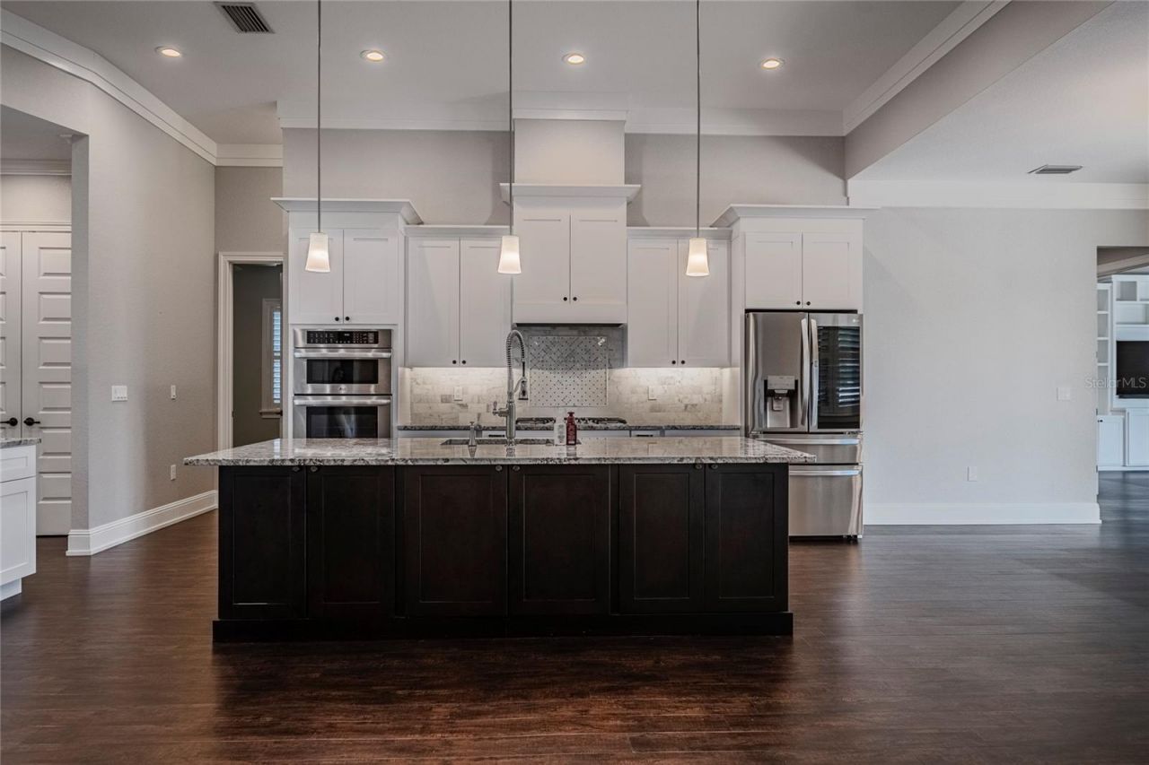6545 Emerald Woods Lane, Lakeland, FL 33813 Photo