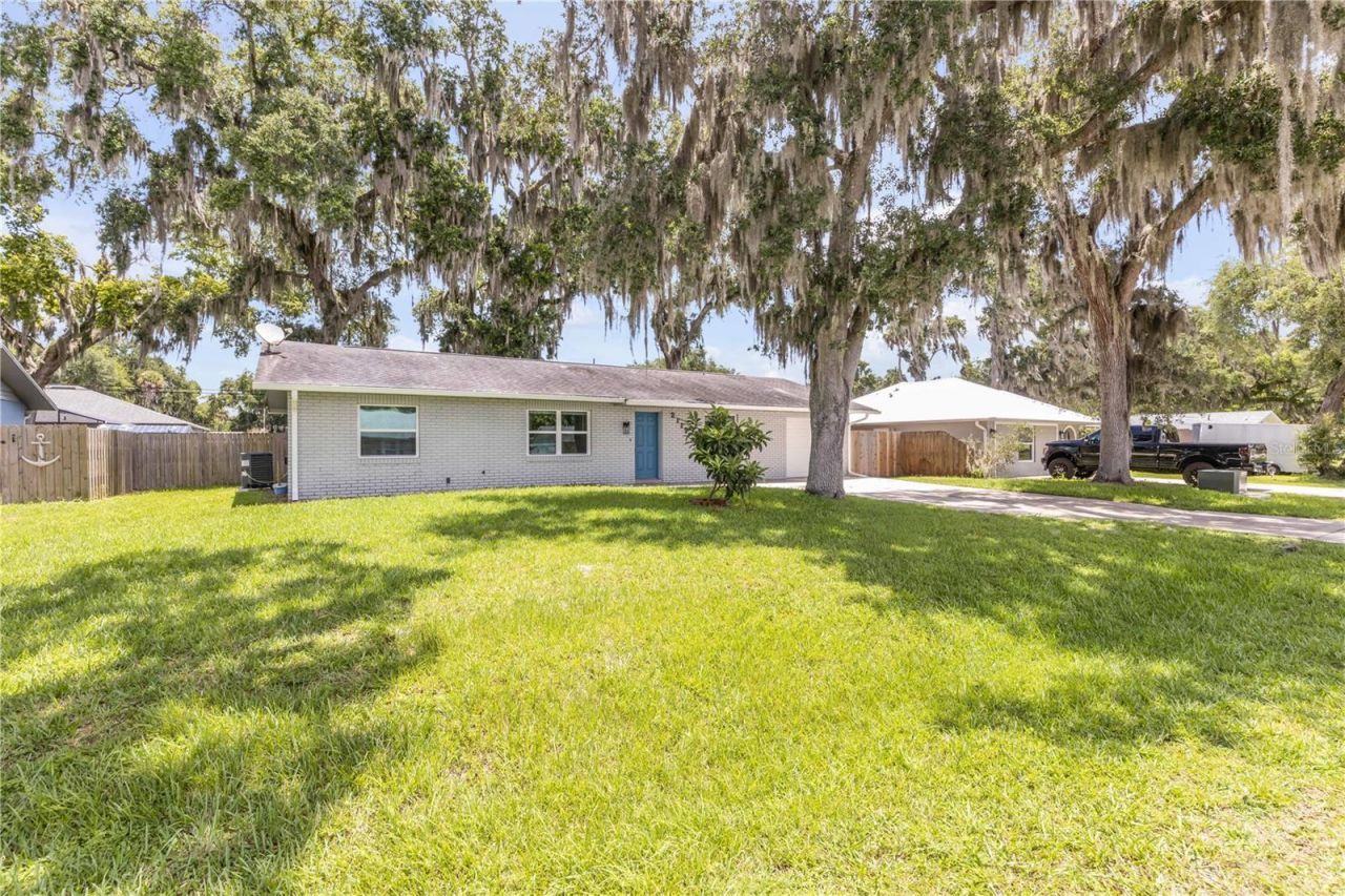 2119 Lime Tree Drive , Edgewater, FL 32141 Photo