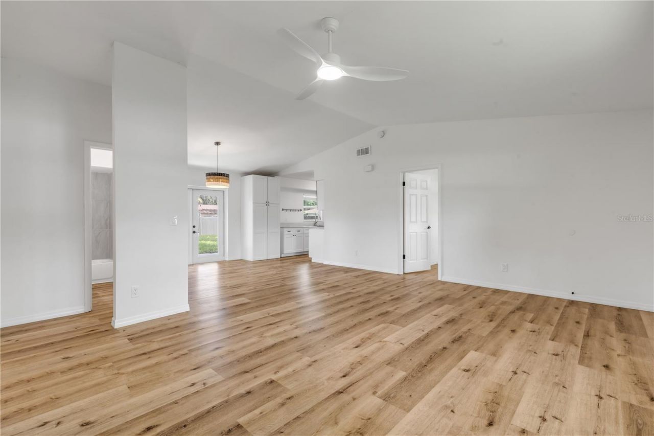 2119 Lime Tree Drive , Edgewater, FL 32141 Photo