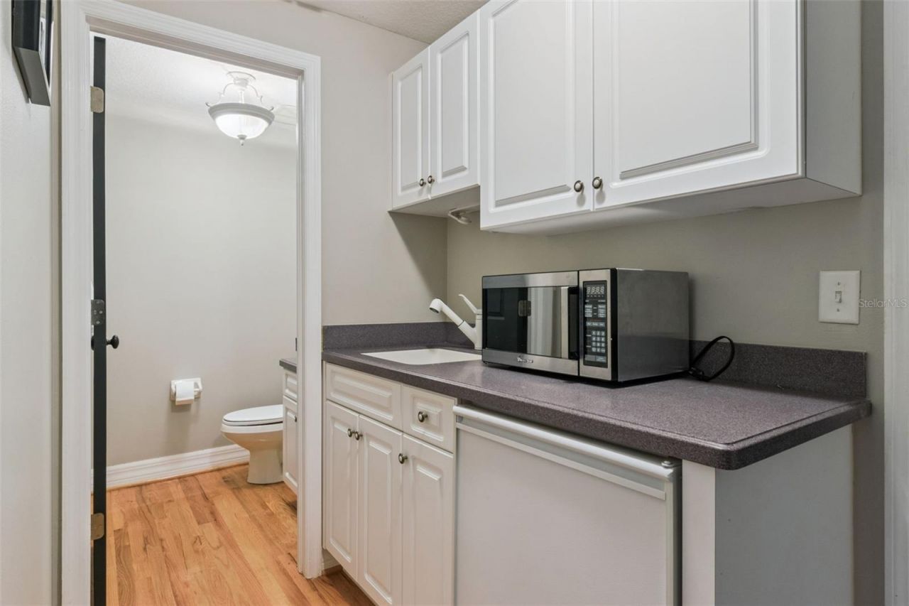5002 Muir Way, Lithia, FL 33547 Photo