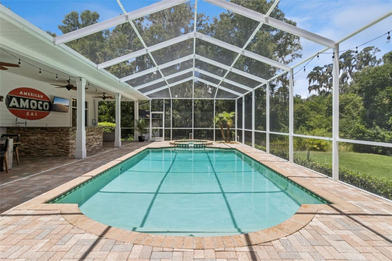 5002 Muir Way, Lithia, FL 33547 Photo