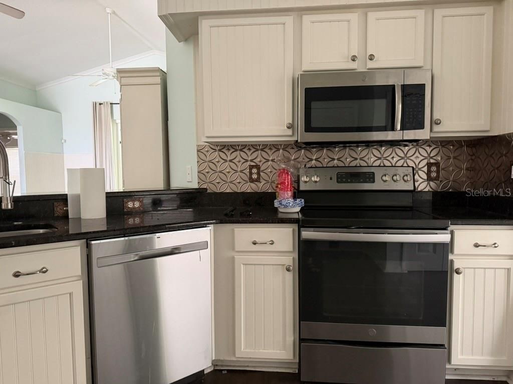 13850 Royston Bend , Hudson, FL 34669 Photo