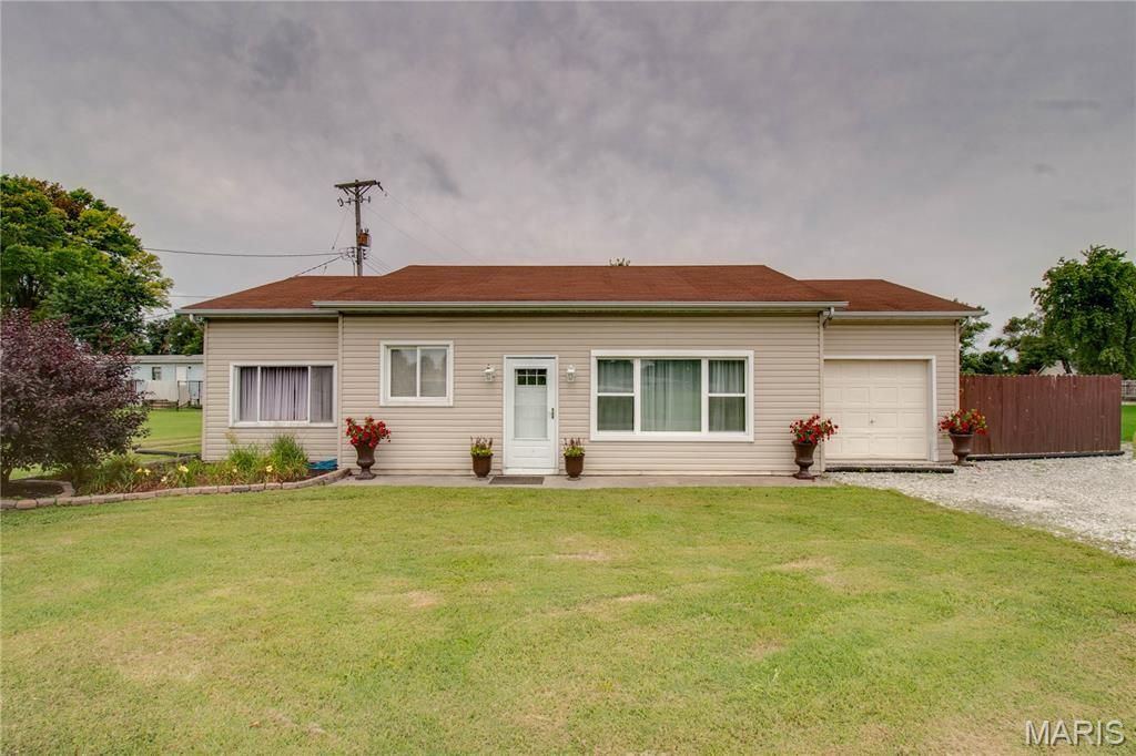 4815 Wabash Avenue, Granite City, IL 62040 Main Photo