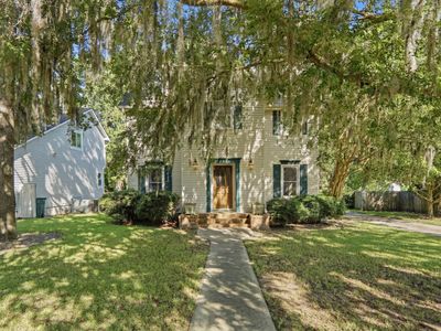 36 Manor Boulevard, Hanahan, SC 29410