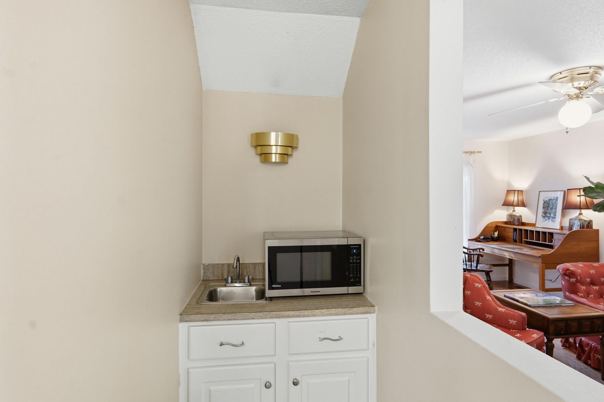 36 Manor Boulevard Photo 14