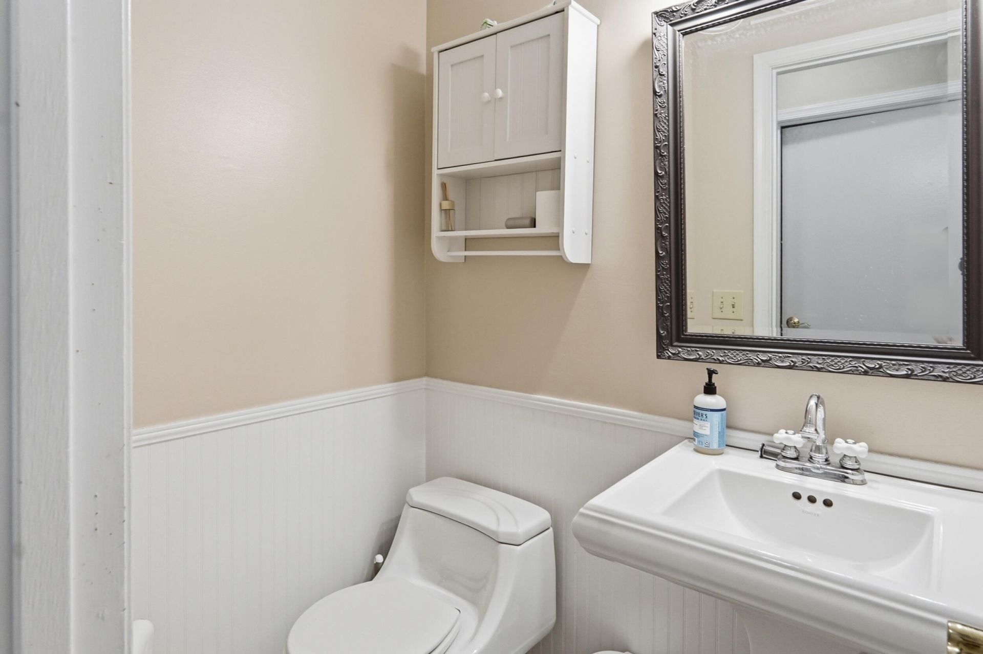 36 Manor Boulevard Photo 19