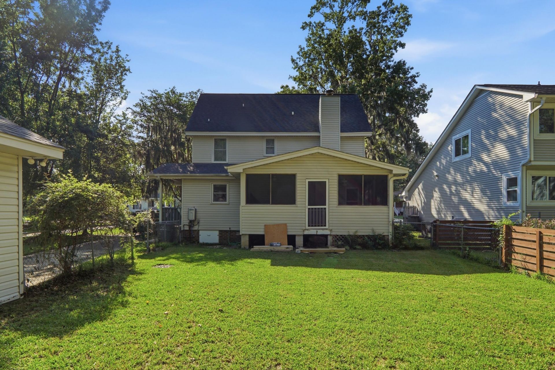 36 Manor Boulevard Photo 39