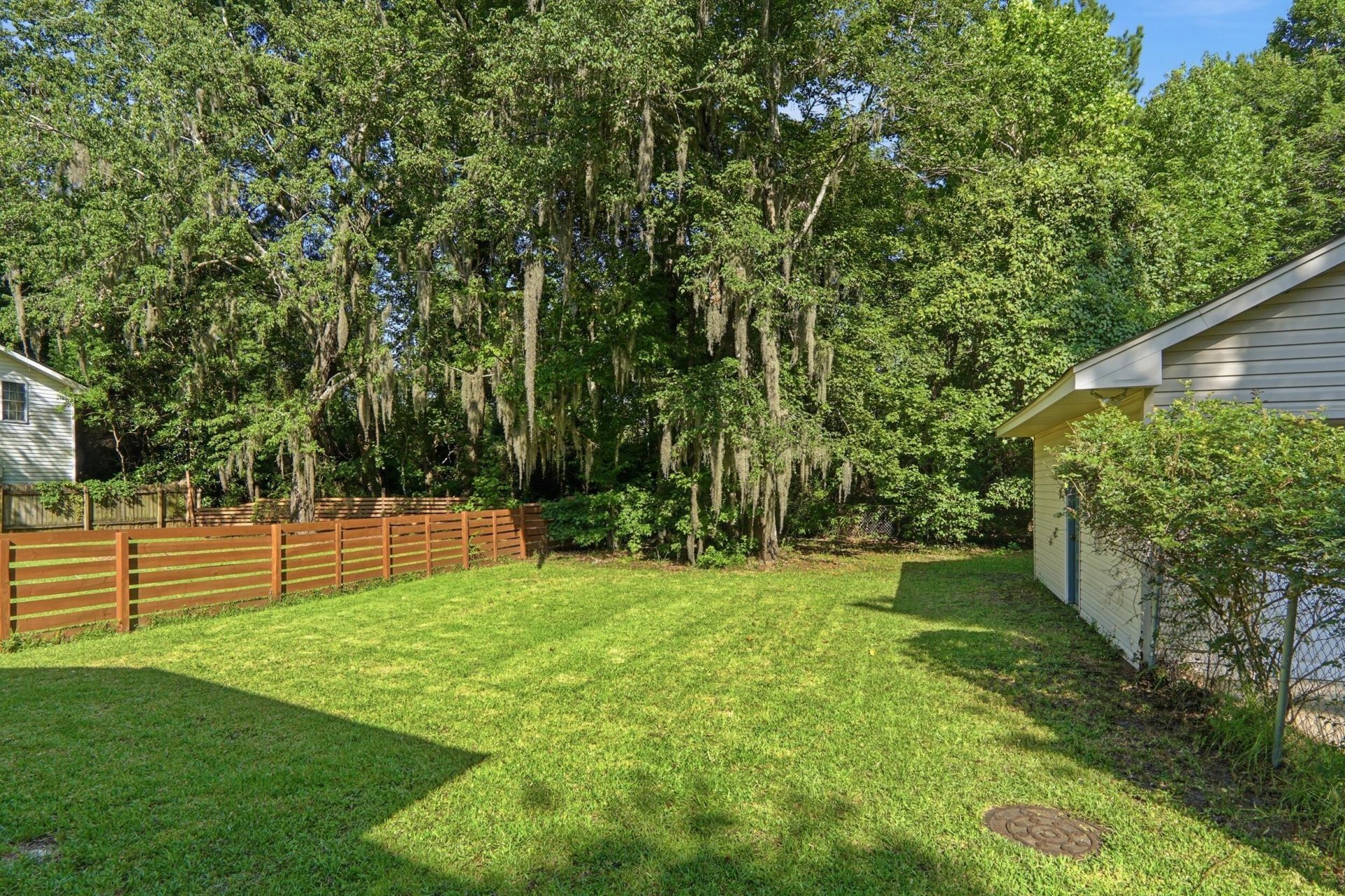 36 Manor Boulevard Photo 42