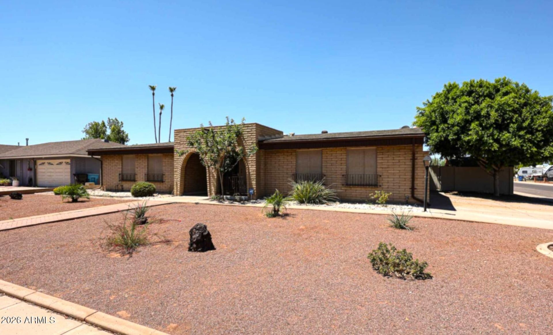 4135 W Beryl Avenue, Phoenix, AZ 85051 Main Photo