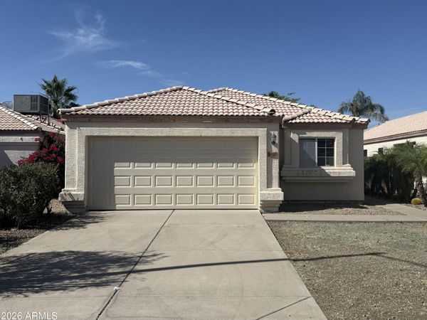 4622 E GROVERS Avenue, Phoenix, AZ 85032