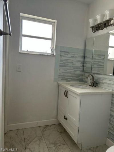 656 Palm View Dr, Unit 4, Naples, FL 34110 Photo