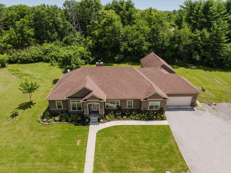 6684 Borror Road, Grove City, OH 43123 Photo 5