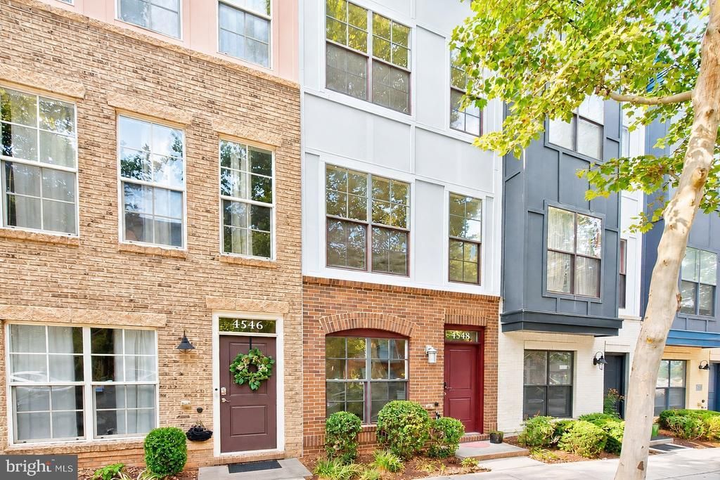 4548 LONGFELLOW STREET, HYATTSVILLE, MD 20781