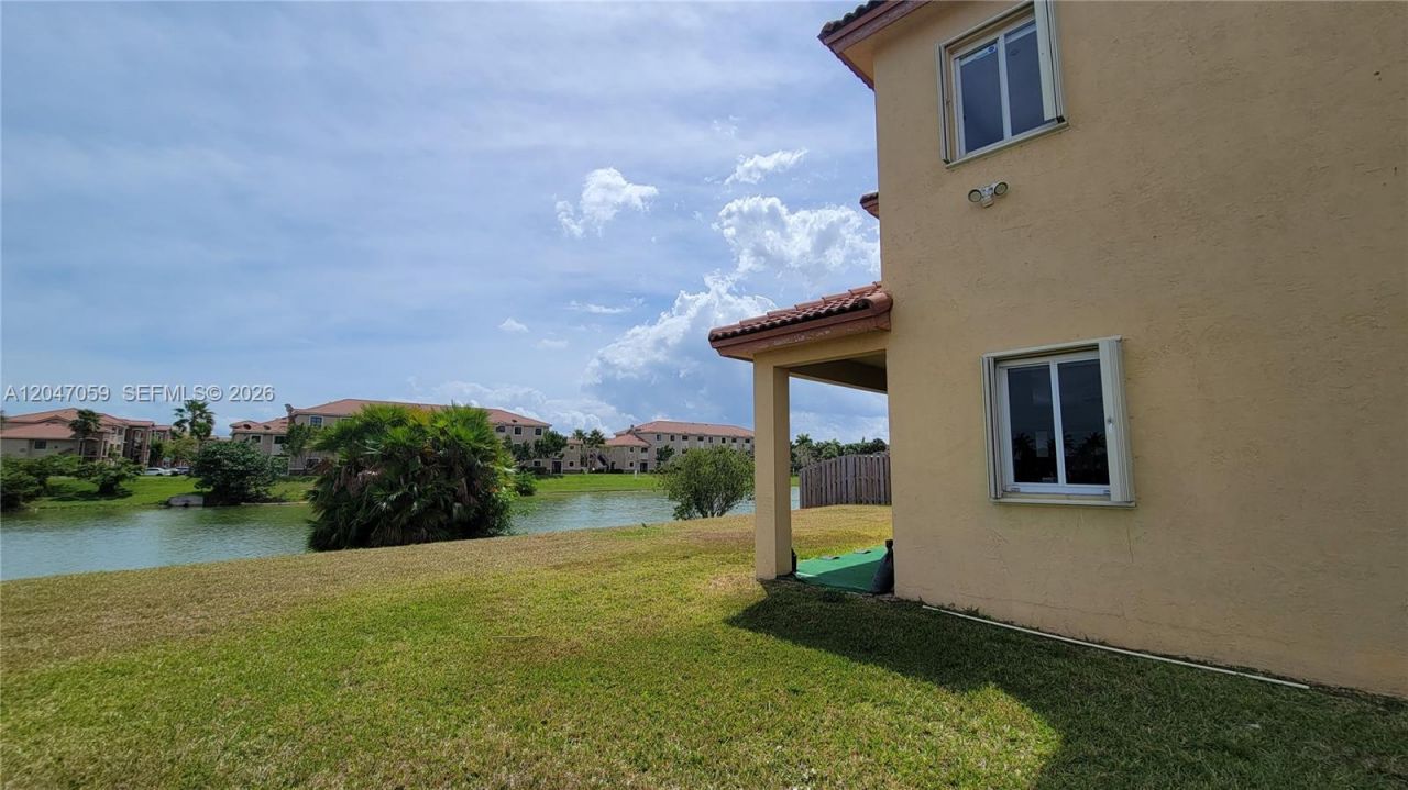 8780 SW 223rd Ter, Unit 8780, Cutler Bay, FL 33190 Photo