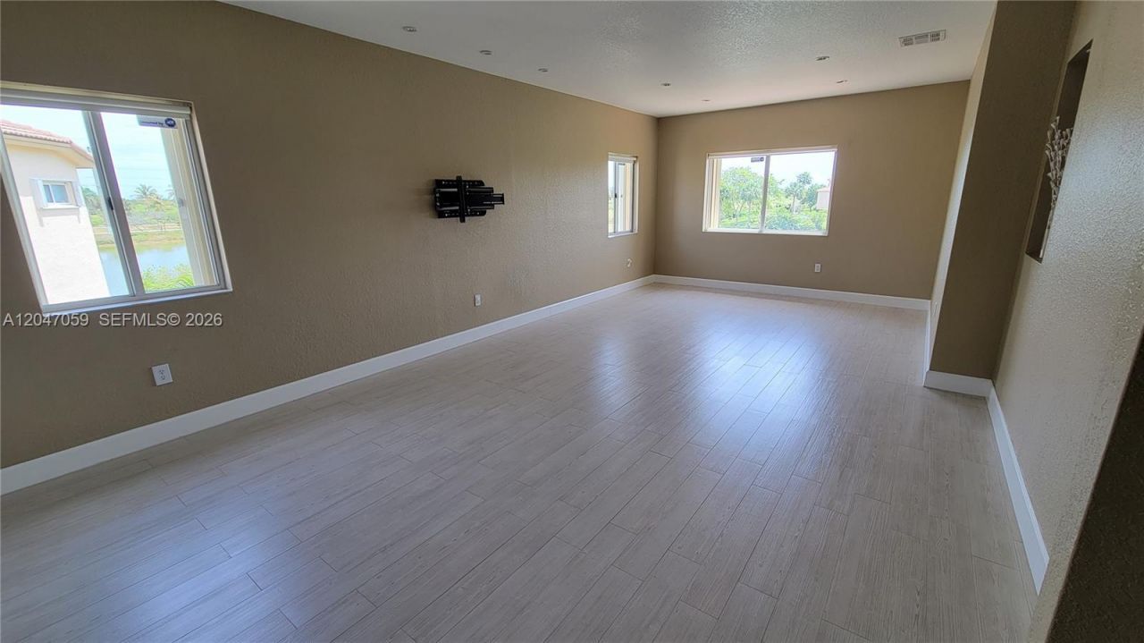 8780 SW 223rd Ter, Unit 8780, Cutler Bay, FL 33190 Photo