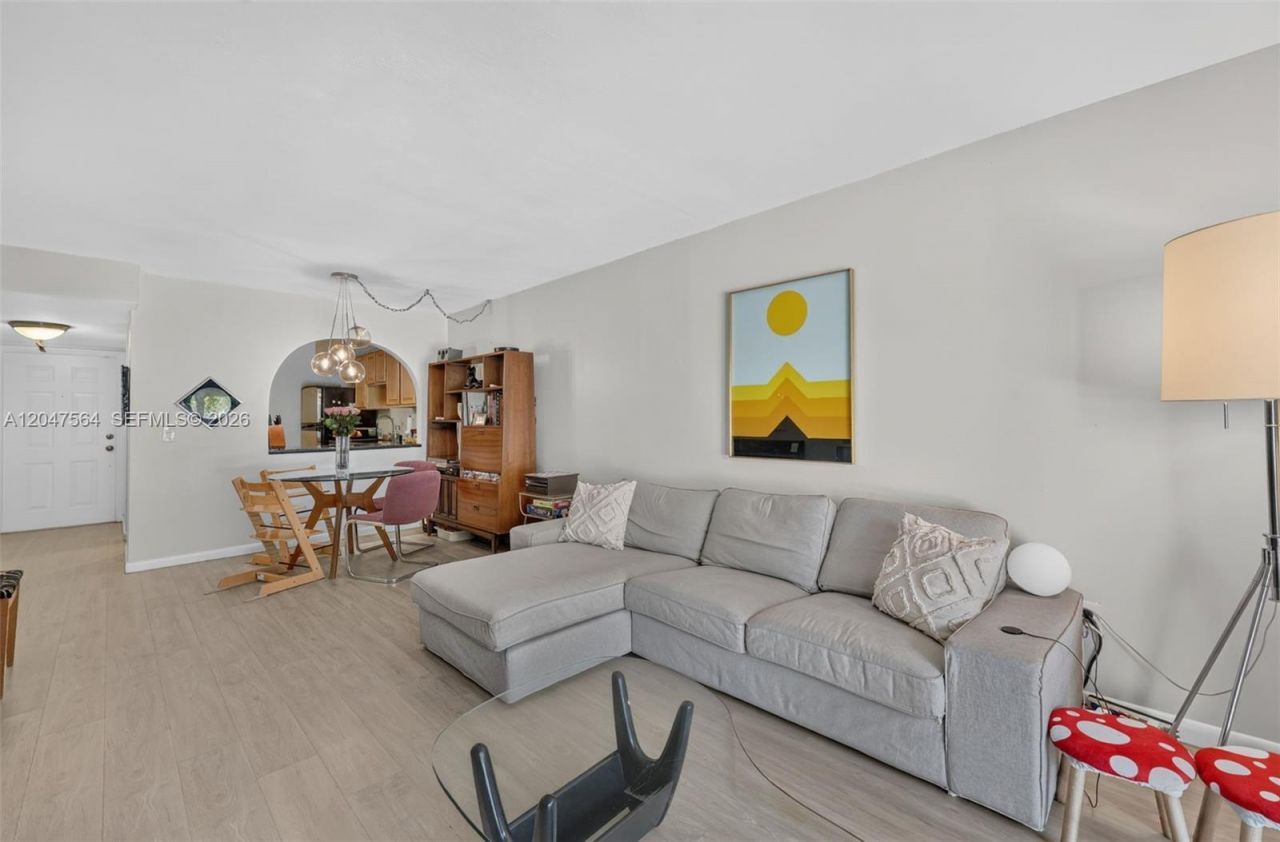 4600 SW 67th Ave , Unit 111, Miami, FL 33155 Photo