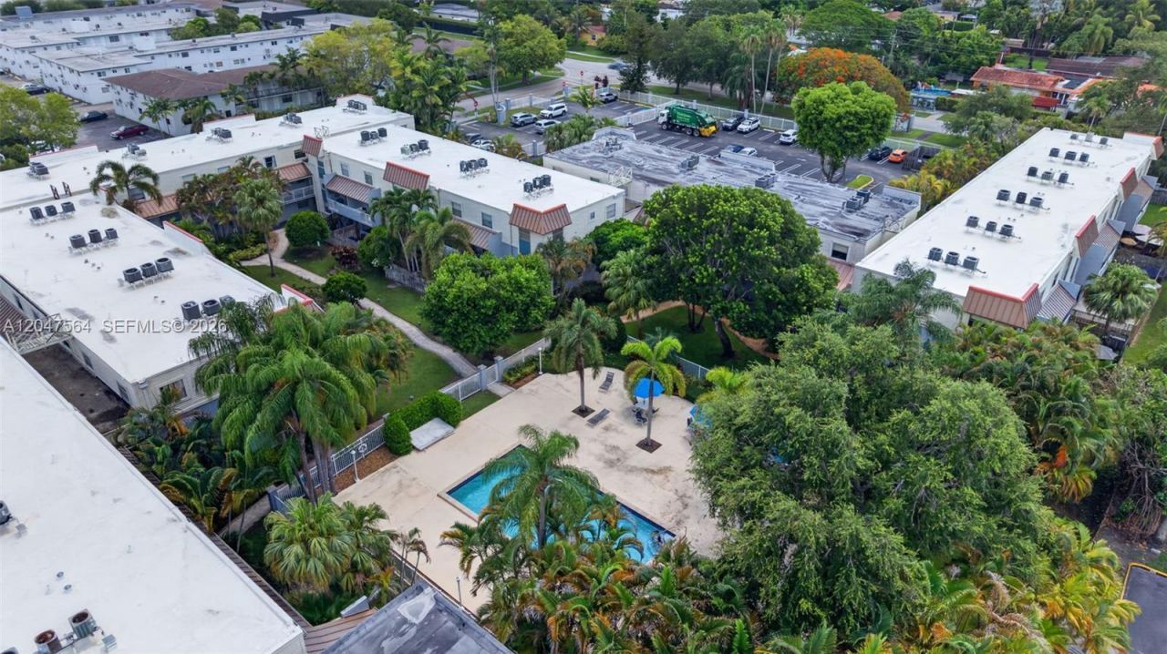 4600 SW 67th Ave , Unit 111, Miami, FL 33155 Photo