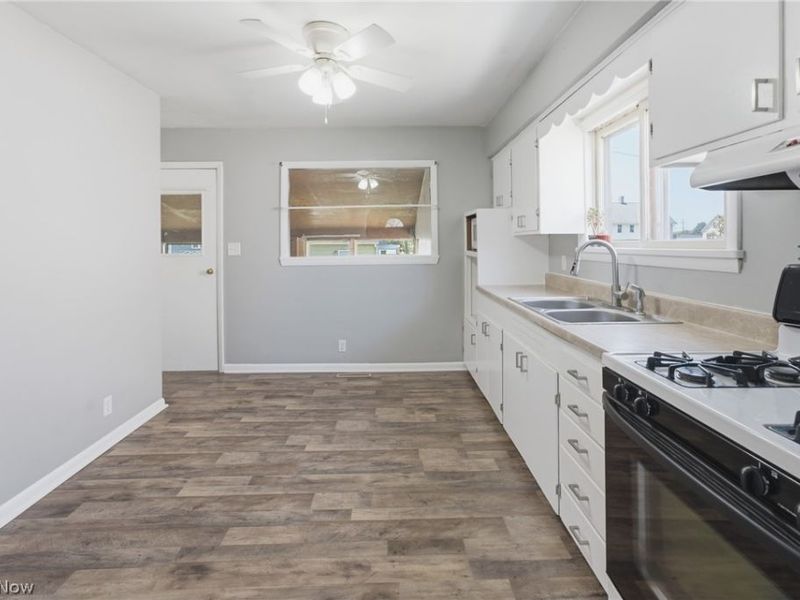 232 S 15th Street, Sebring, OH 44672 Photo 12