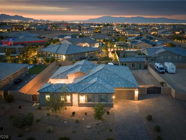 7612 W Torino Avenue , Las Vegas, NV 89113