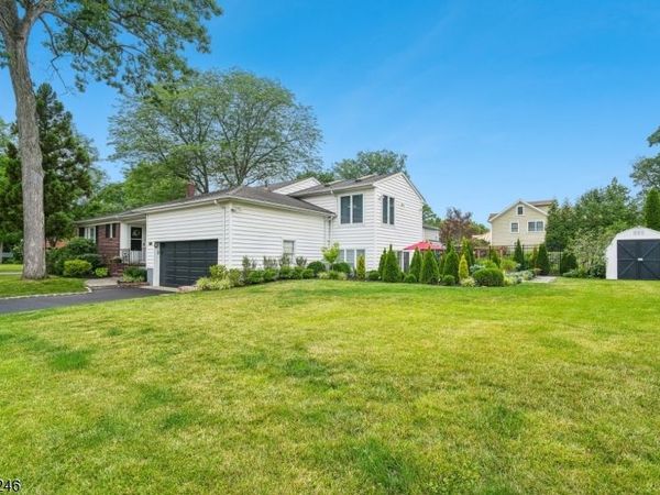 1 Archbridge Ln, Springfield, NJ 07081