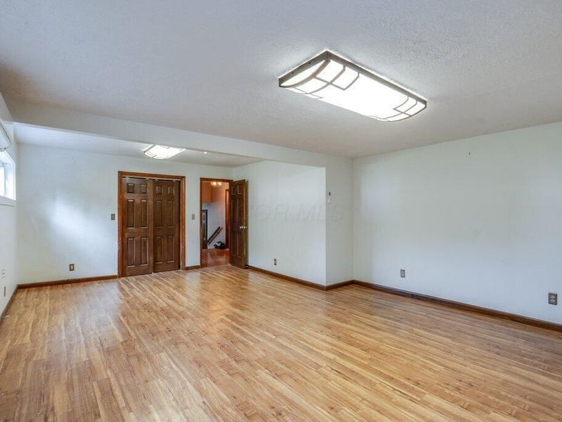 18080 Woodview Lane, Fredericktown, OH 43019 Photo 17