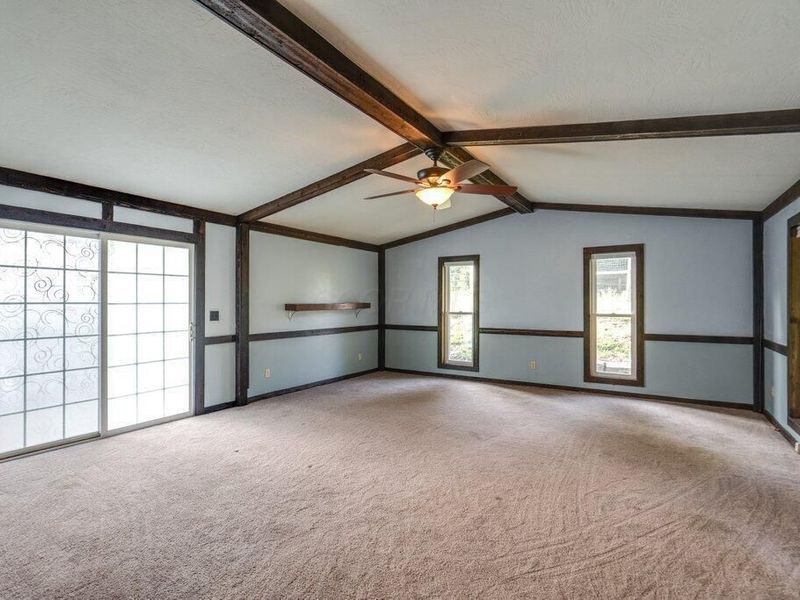 18080 Woodview Lane, Fredericktown, OH 43019 Photo 5