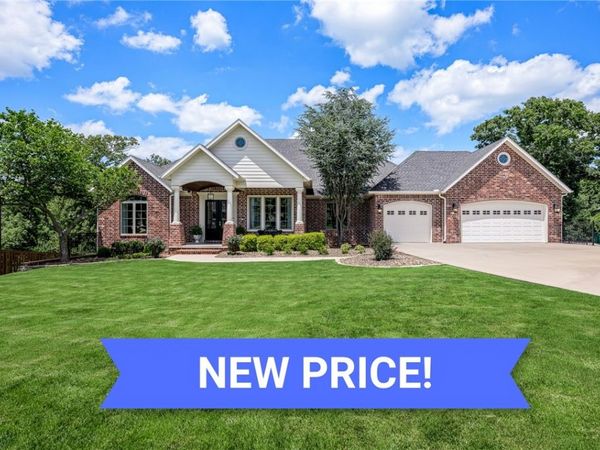3140 Laurel Circle, Centerton, AR 72719