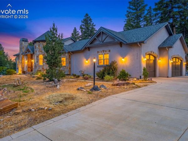 5596 Osage Way, Larkspur, CO 80118