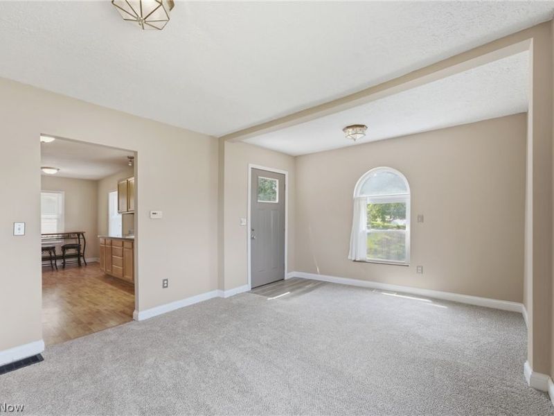 679 Saint Andrews Court, Akron, OH 44312 Photo 24