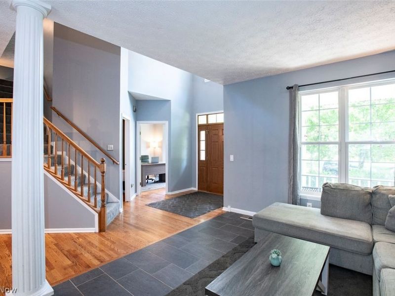 1060 Sugarhouse Lane, Medina, OH 44256 Photo 4