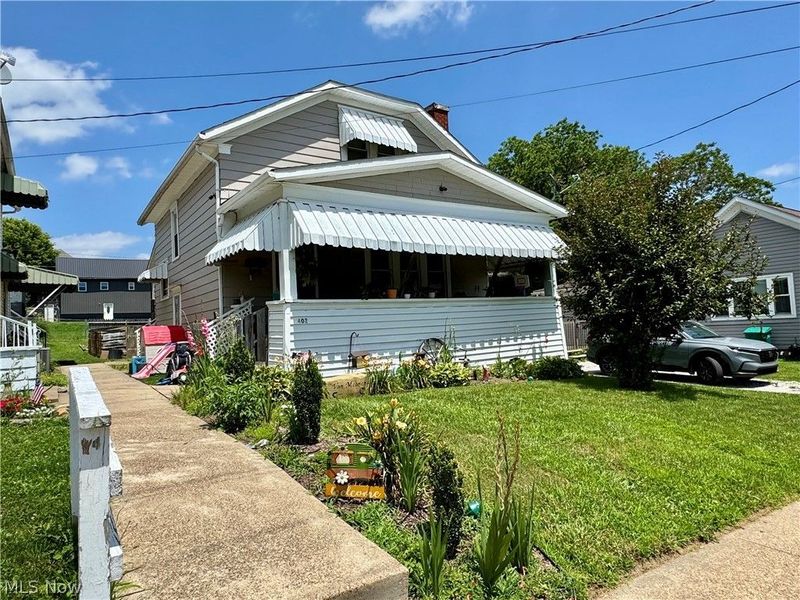 402 E Marietta St. Manor, Woodsfield, OH 43793 Photo 5