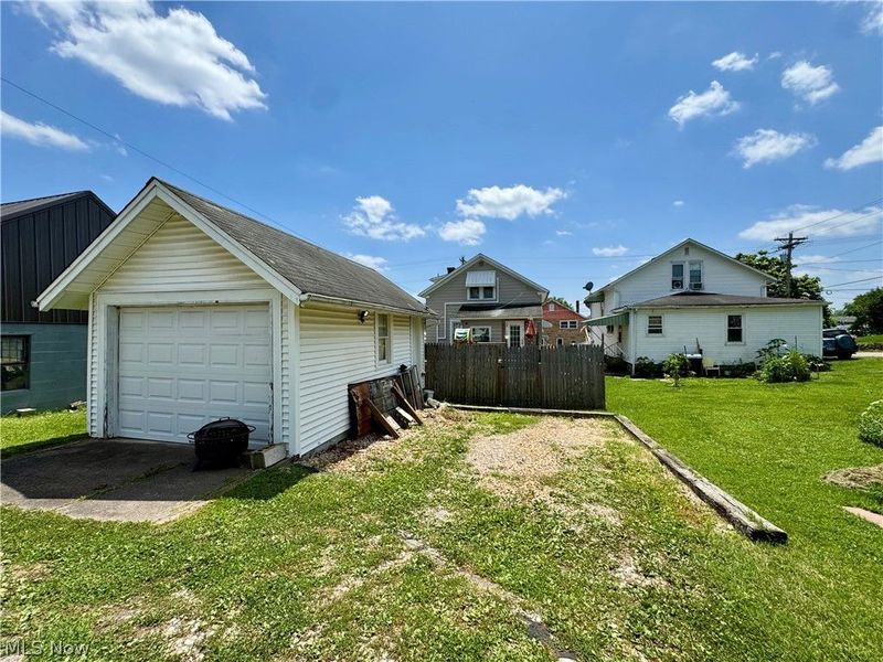 402 E Marietta St. Manor, Woodsfield, OH 43793 Photo 7