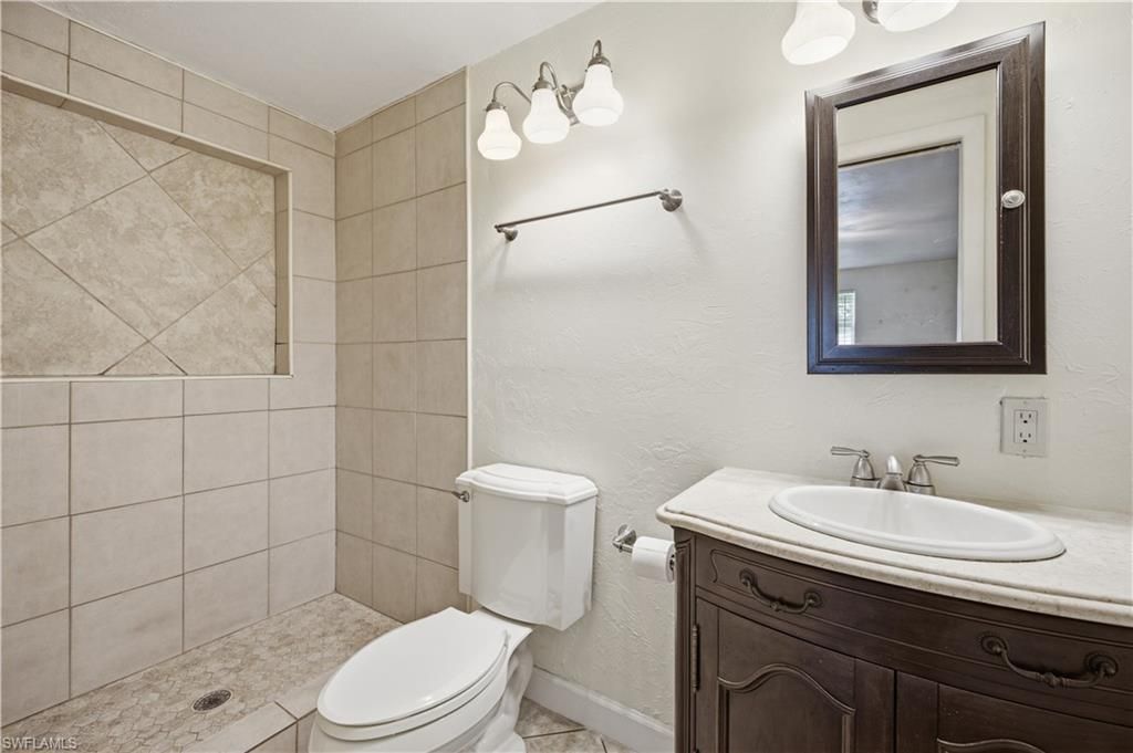 2249 Ephraim Ave , Fort Myers, FL 33907 Photo