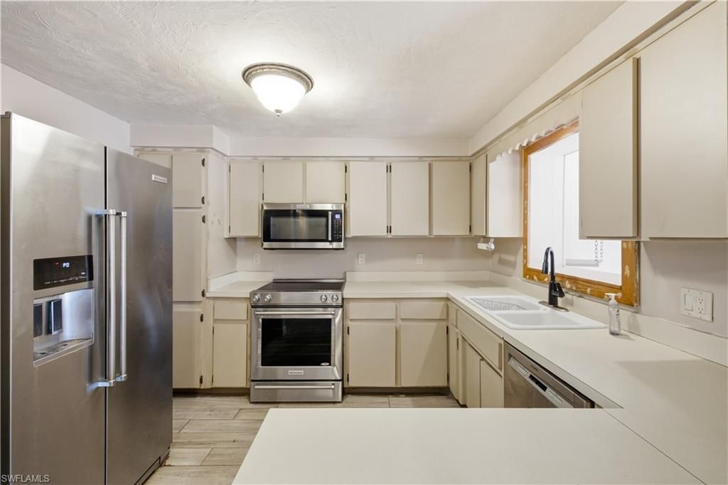 2249 Ephraim Ave , Fort Myers, FL 33907 Photo