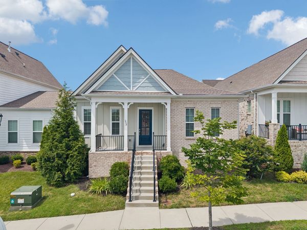 1808 Paisley Dr, Nolensville, TN 37135