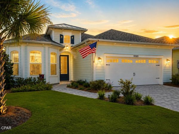 9303 Paradise Drive , Panama City Beach, FL 32413