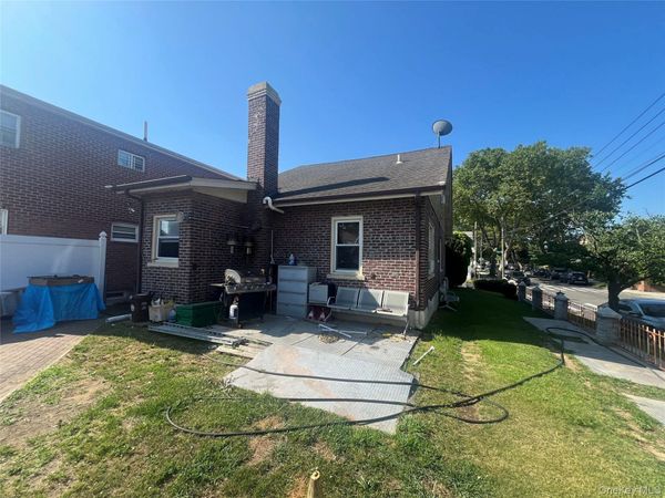 18103 145th Road, Springfield Gardens, NY 11413
