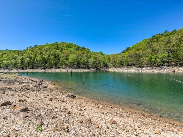Lot 2 Eagle Cove Road , Eureka Springs, AR 72631
