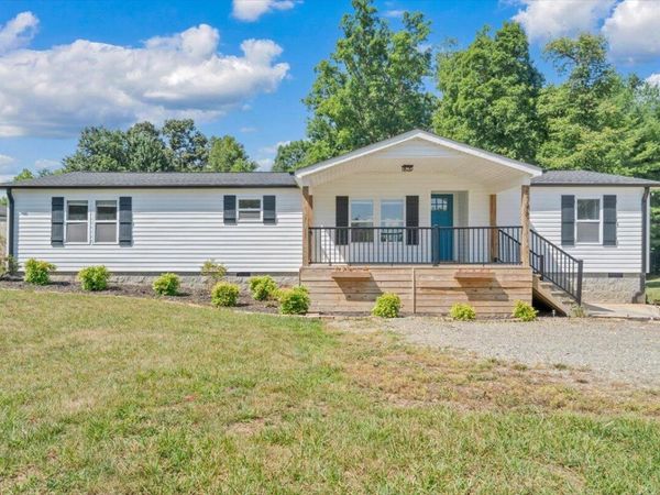 2748 Taylors RD, Boones Mill, VA 24065