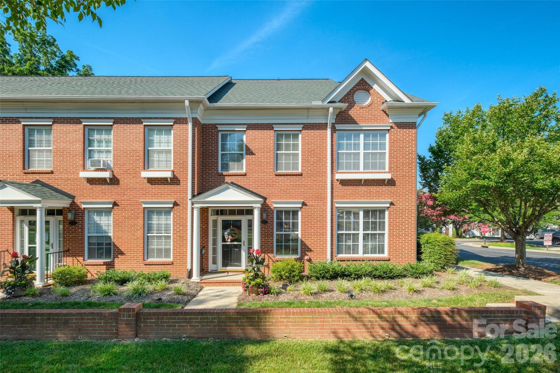 432 Park Square Place, Matthews, NC 28105 Main Photo
