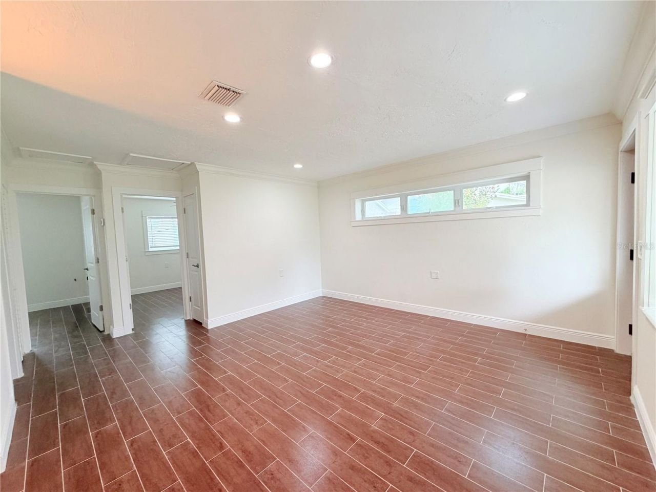 1843 Oklahoma Avenue Ne, Saint Petersburg, FL 33703 Photo