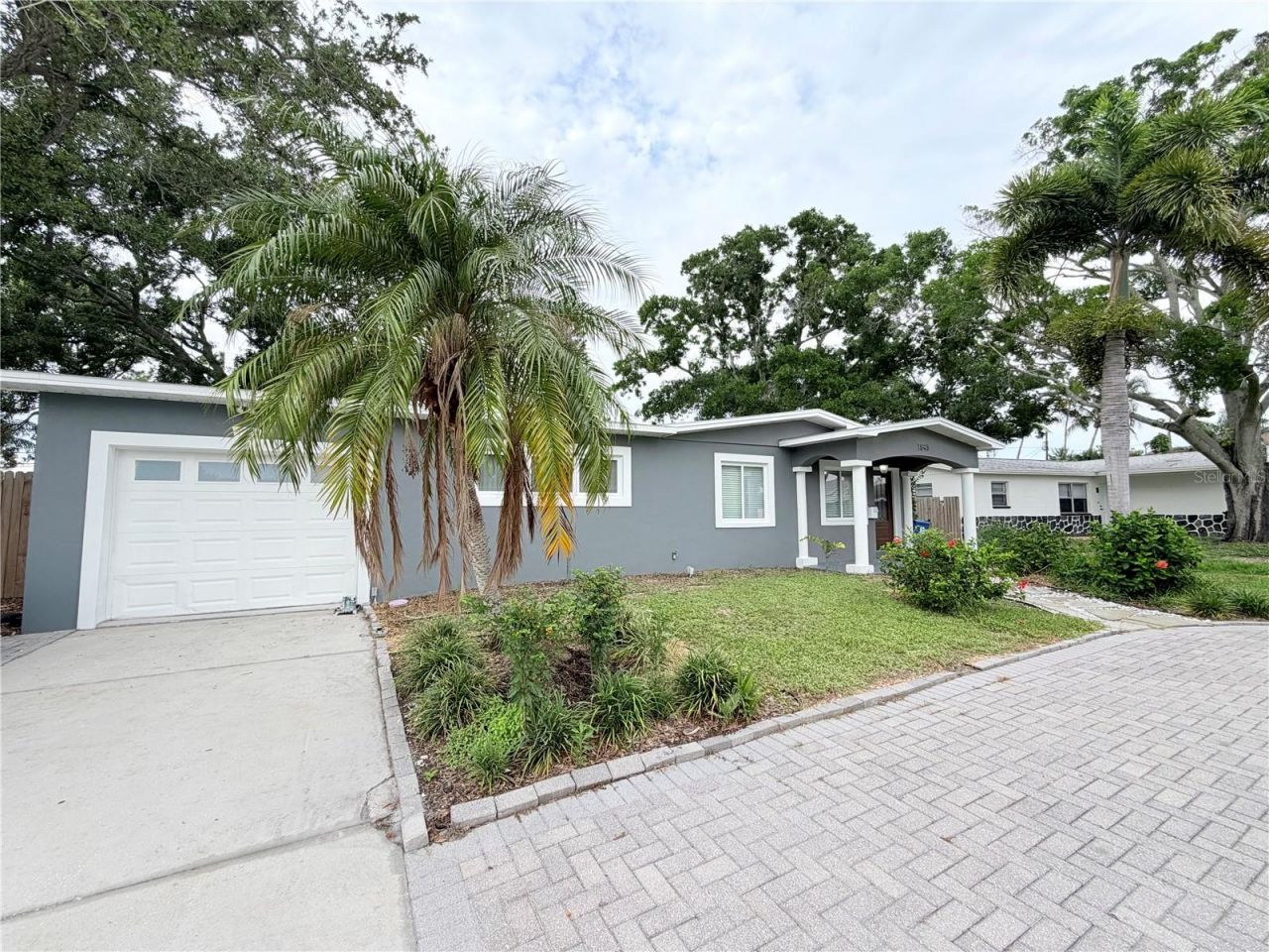 1843 Oklahoma Avenue Ne, Saint Petersburg, FL 33703 Photo