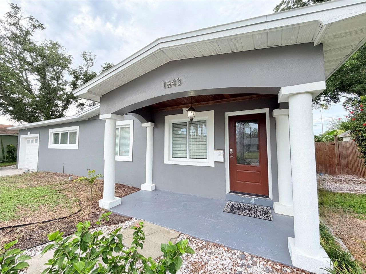1843 Oklahoma Avenue Ne, Saint Petersburg, FL 33703 Photo