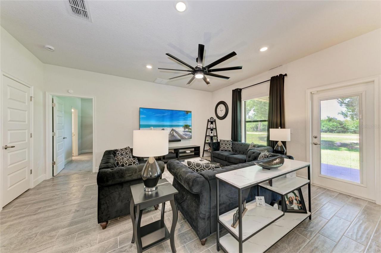 9507 43rd Court E, Parrish, FL 34219 Photo