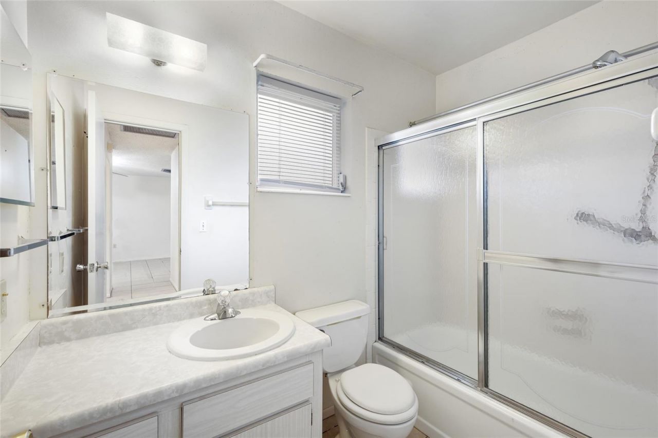 5994 Hibiscus Drive , Bradenton, FL 34207 Photo