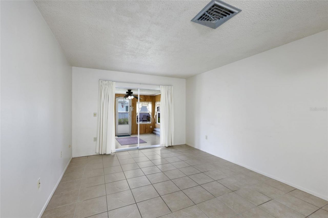 5994 Hibiscus Drive , Bradenton, FL 34207 Photo